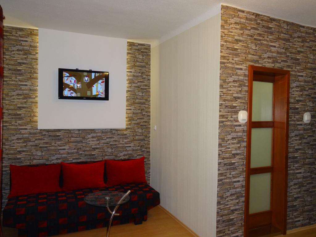 Fortuna Hotel Miskolc Bagian luar foto